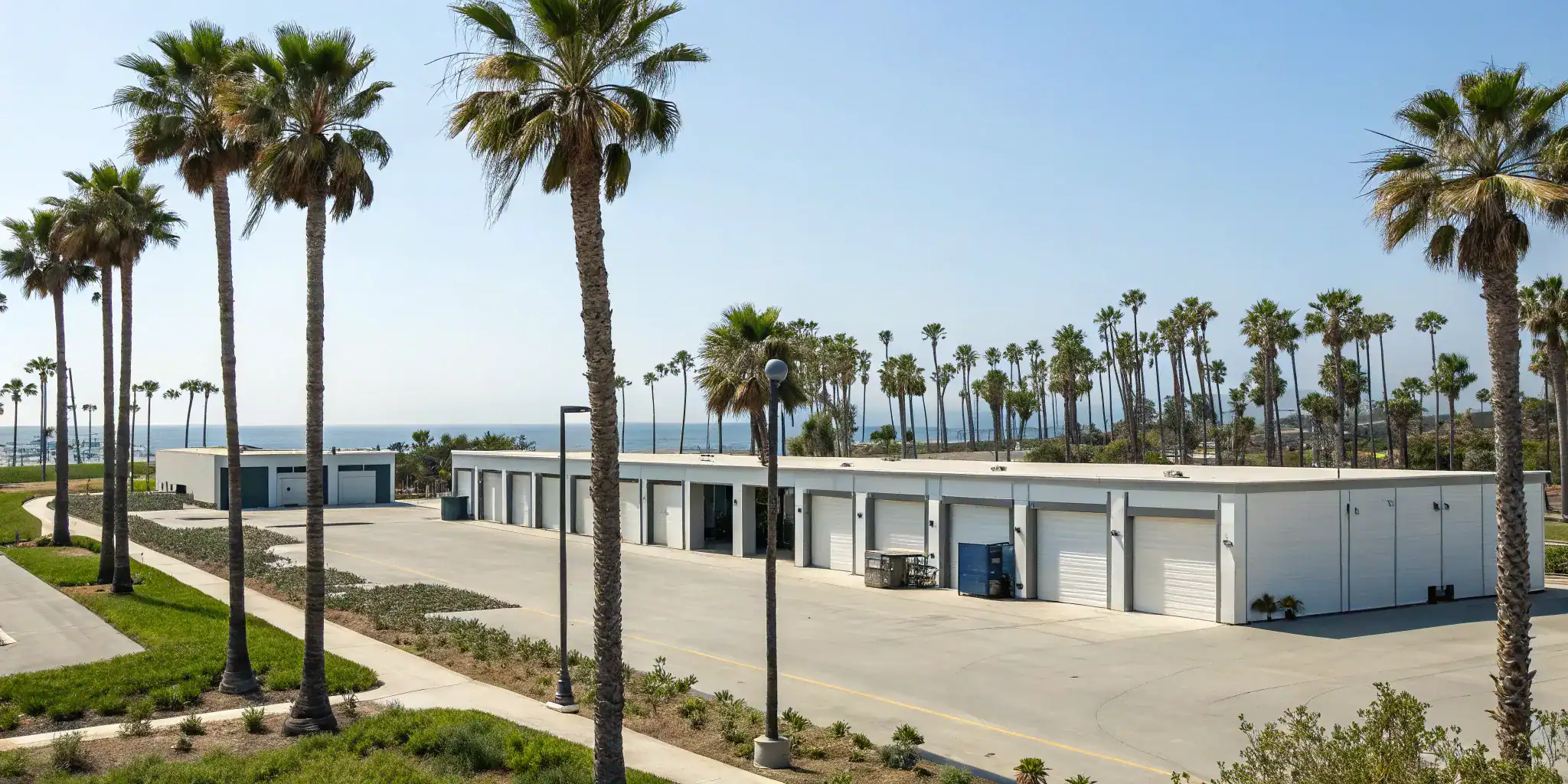 Costa Mesa, California self storage units near the beach.
