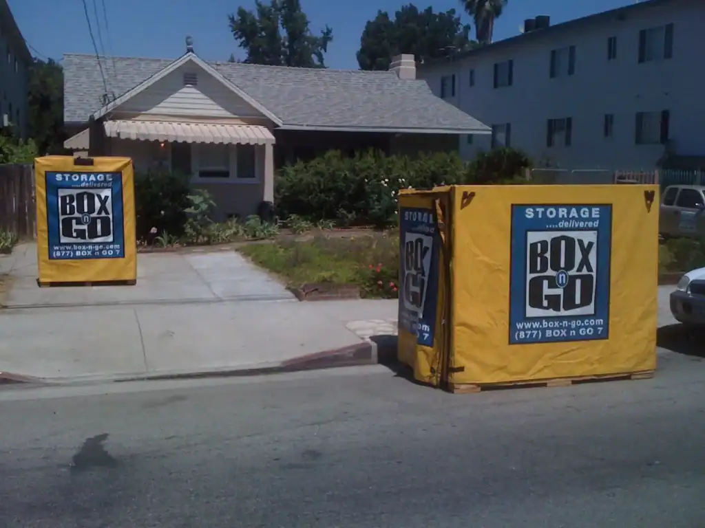 Convenient self storage in Pico Rivera CA with Box-n-Go portable storage containers delivered to your home for easy packing and moving.