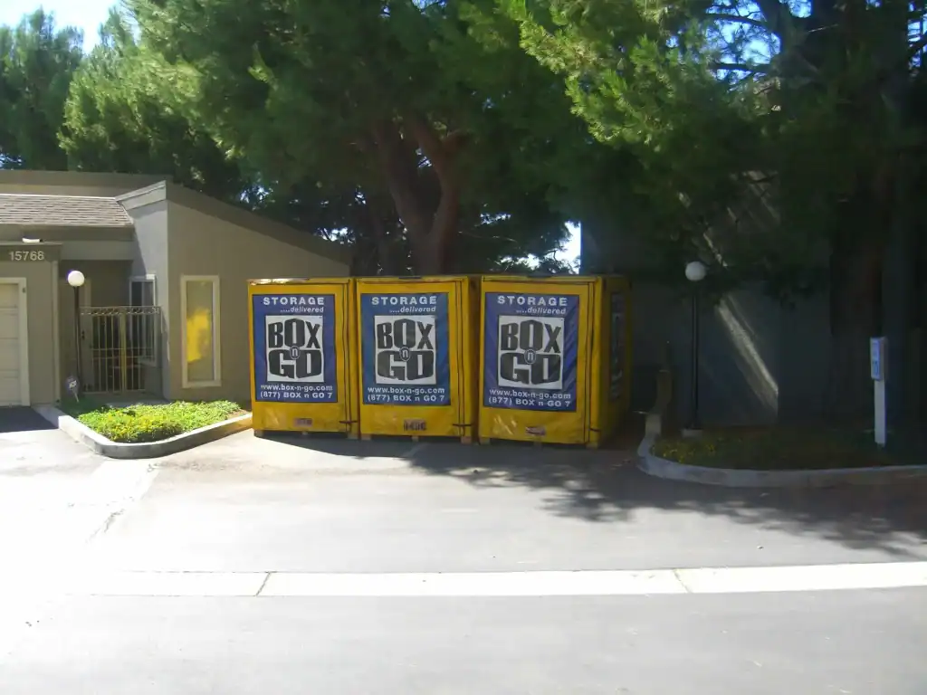 Portable self storage units from Box-n-Go placed outside a residential property in Monterey Park, CA – convenient and secure self storage in Monterey Park CA.