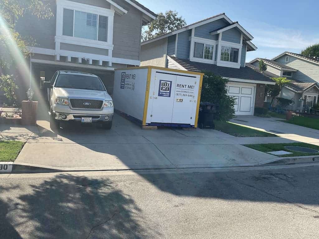 storage units commerce ca with an on-site container portable container staged near a walkway for faster loading