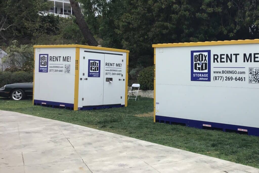 Storage Mission Hills CA portable units in neighborhood driveway