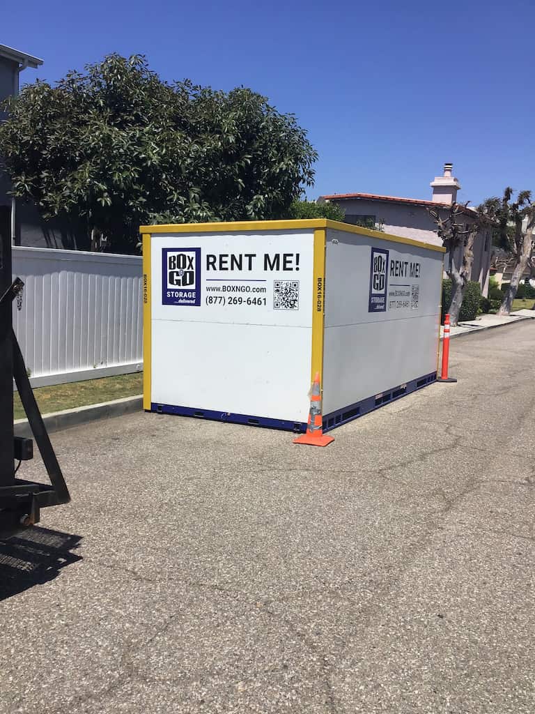 storage units in long beach ca on-site storage container positioned on a driveway for easy access